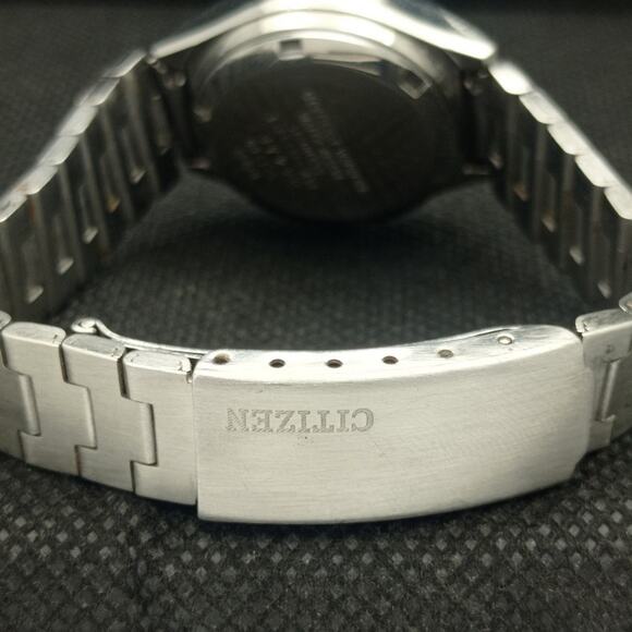 Vintage 1985 Citizen Automatic Womans Silver Watch W/daydate & Blue accents - Picture 2 of 8